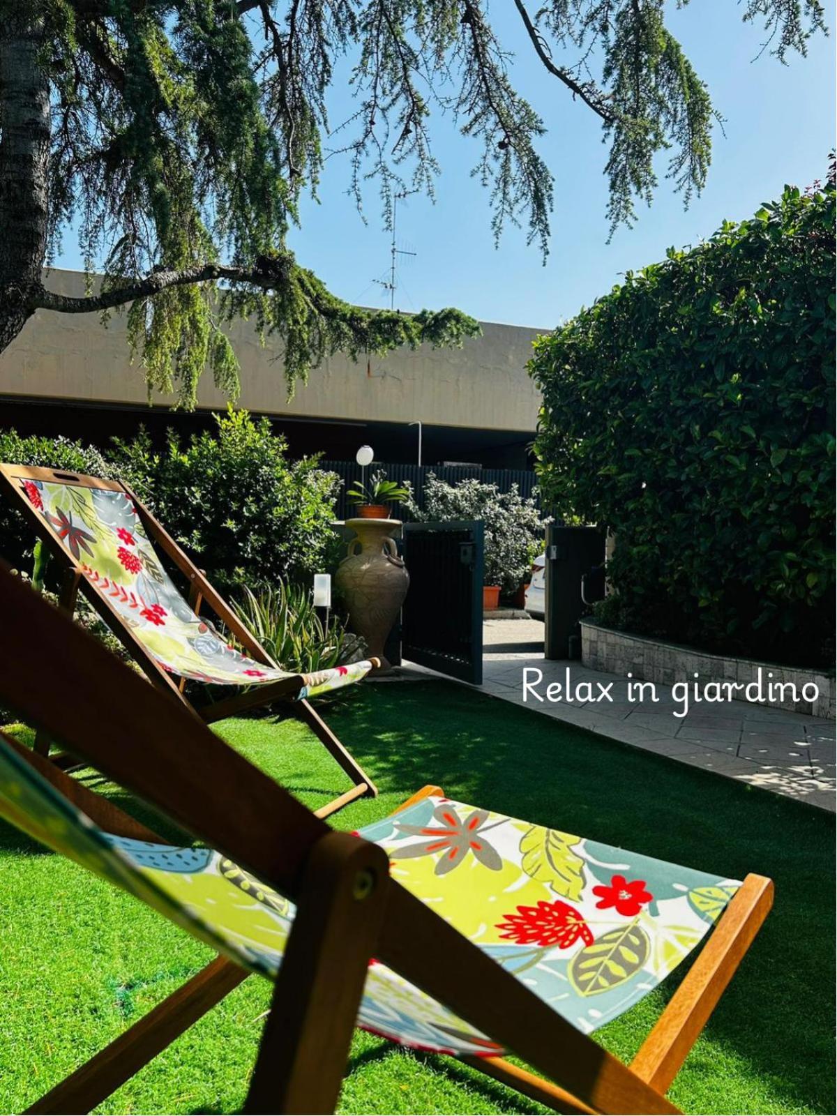 Raggi Di Sole Apartment Bari Esterno foto